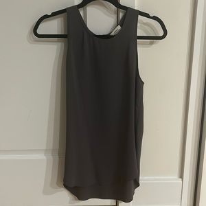 Aritzia wilfred grey tank